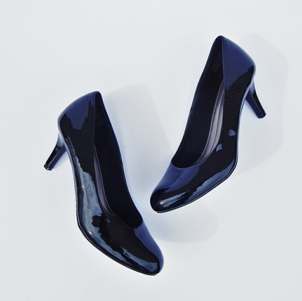 Black 3" High Heel Pumps, Size 8, Great Condition